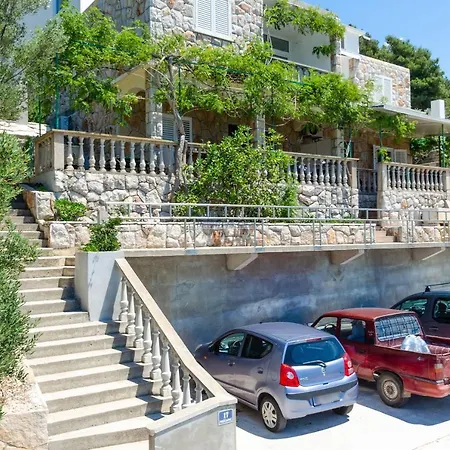 Apartmán Tomas No.2 *