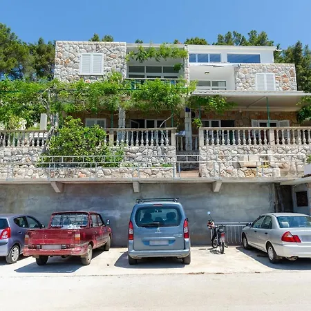 アパート Tomas No.2